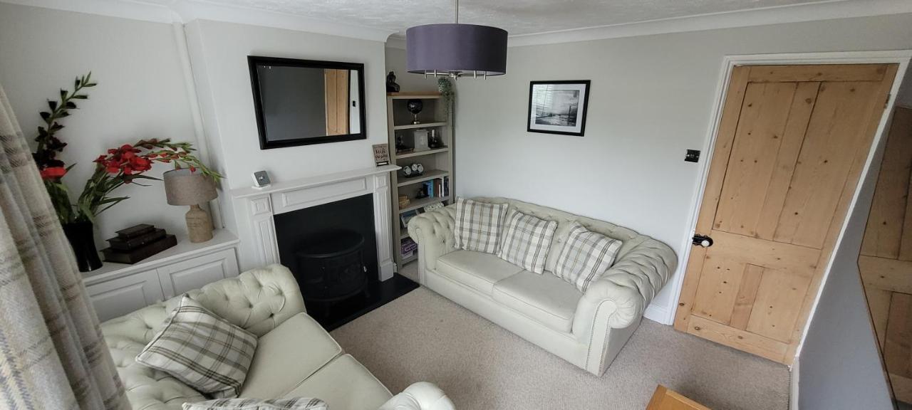 Caister Cottage, Beach 1 Minute Walk Away Extérieur photo